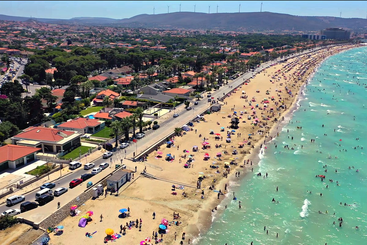 Ilıca'da site ve apartman dokusu