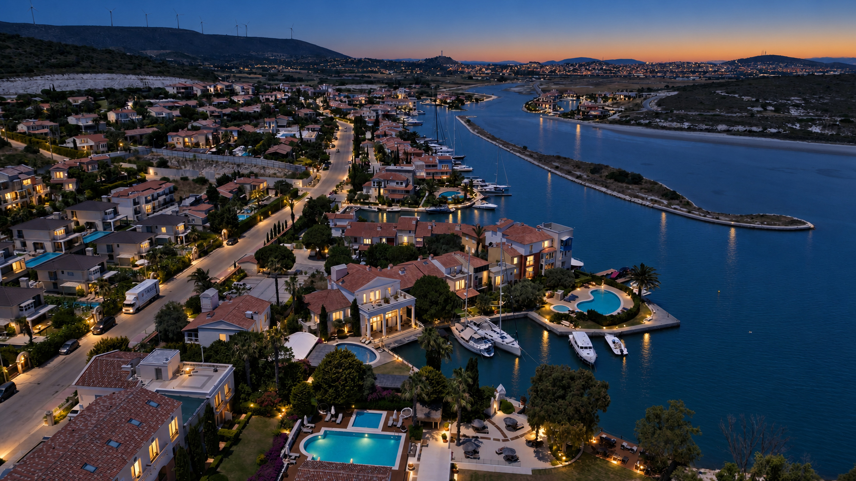 Alaçatı Port